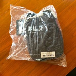 Metro Crossbody-Black Rec XS